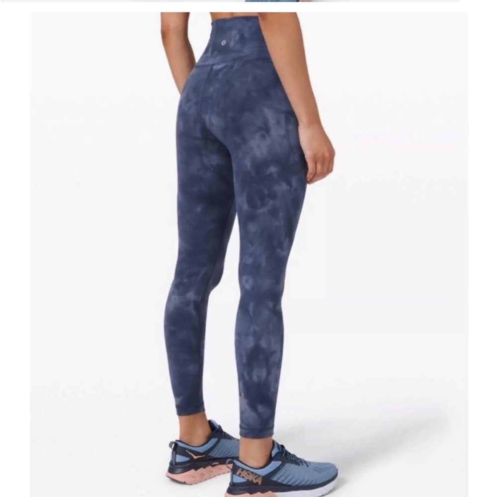 Train Style Lululemon Leggings